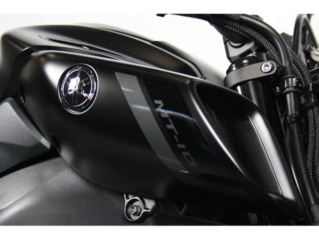yamaha - mt-10