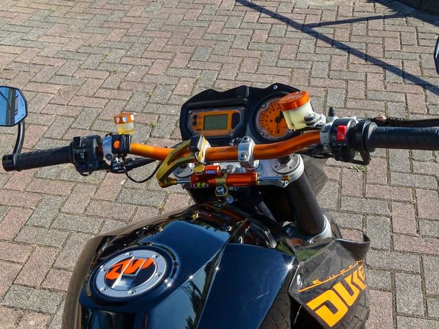ktm - 990-super-duke