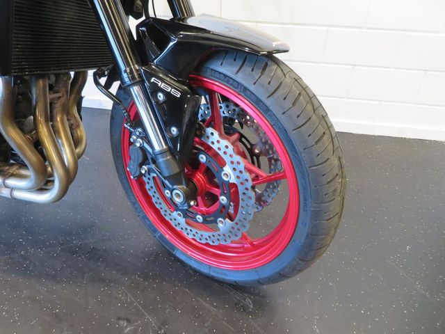 kawasaki - z900