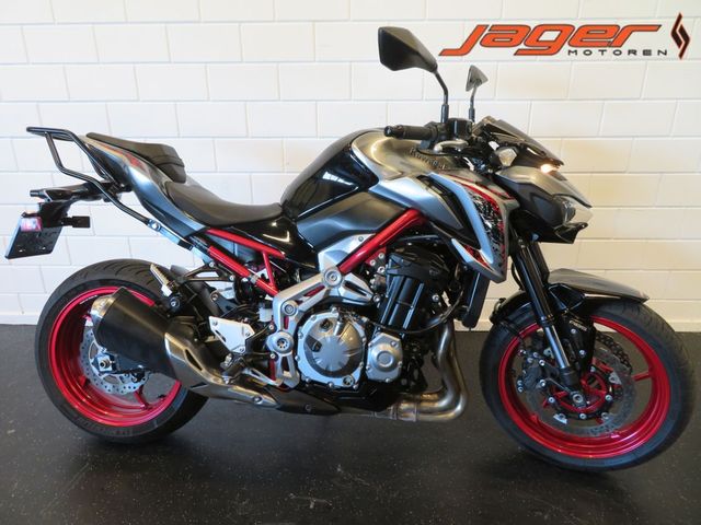 kawasaki - z900