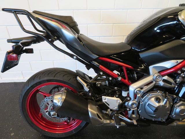 kawasaki - z900
