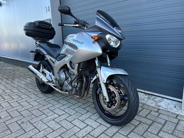 yamaha - tdm-900
