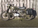 TRIUMPH T A 3
