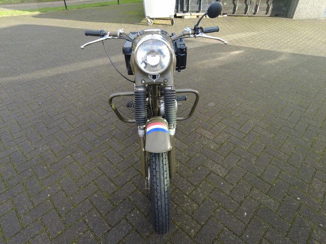 triumph - t-a-3
