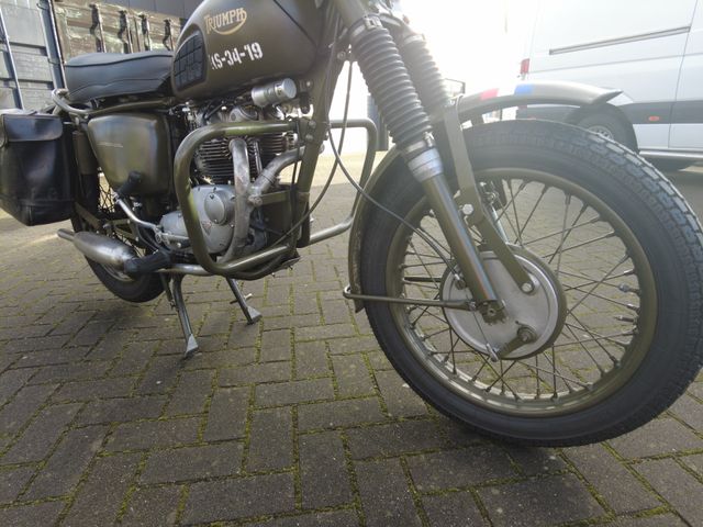 triumph - t-a-3