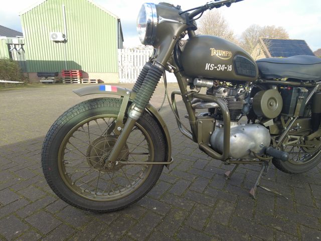 triumph - t-a-3