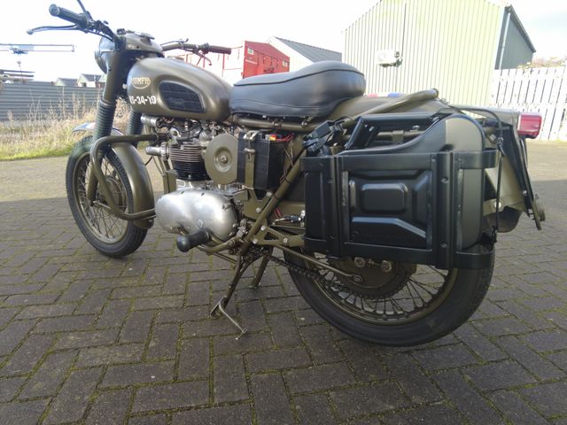 triumph - t-a-3