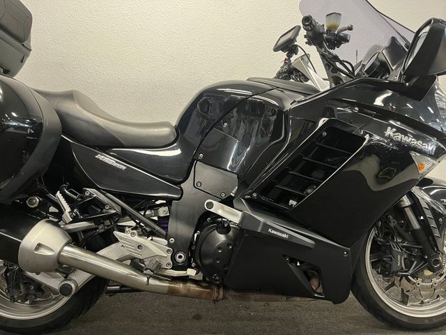 kawasaki - gtr-1400