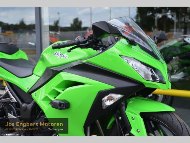 kawasaki - ninja-300