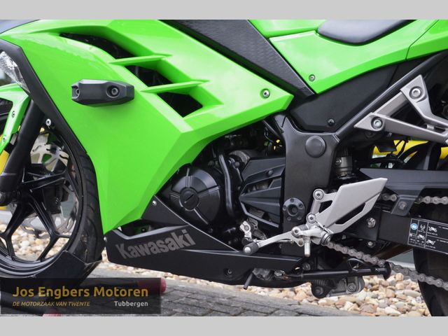 kawasaki - ninja-300