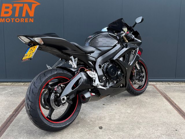 suzuki - gsx-r-600