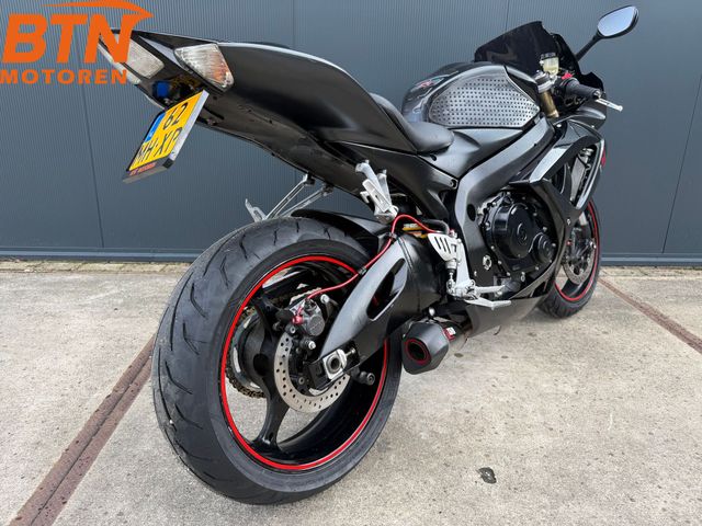 suzuki - gsx-r-600