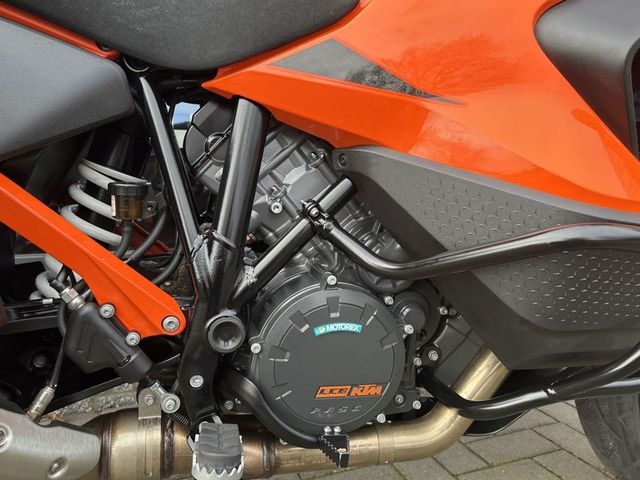 ktm - 1290-super-adventure-s