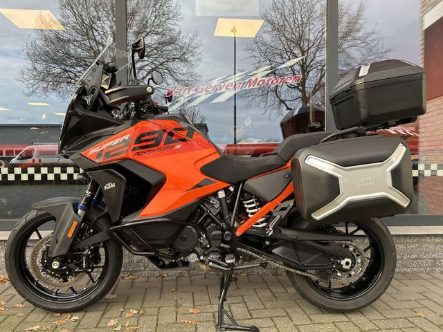 ktm - 1290-super-adventure-s