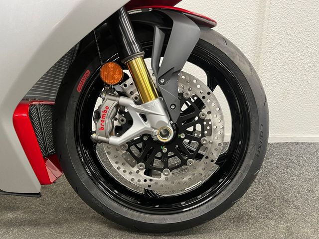 mv-agusta - superveloce-800