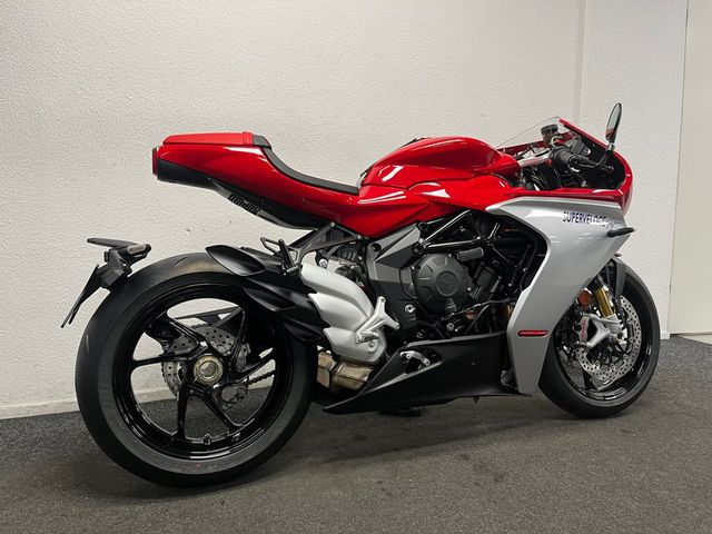 mv-agusta - superveloce-800