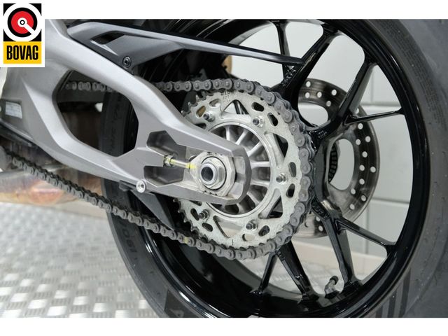 ducati - streetfighter-v2-s