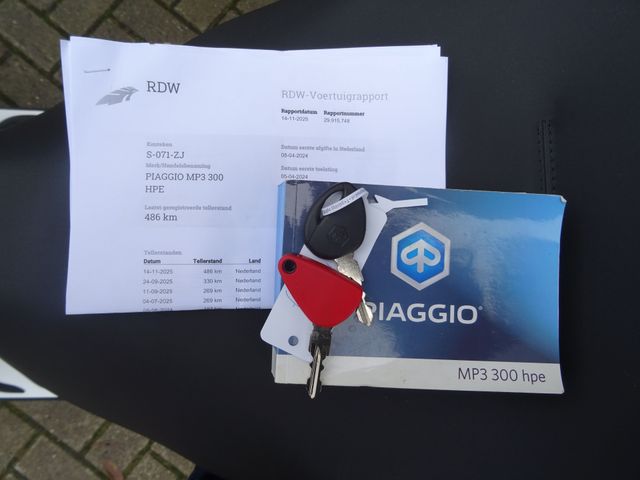 piaggio - mp3-300-hpe-sport