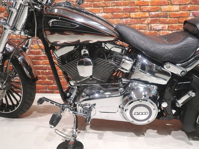 harley-davidson - breakout-cvo-fxsbse