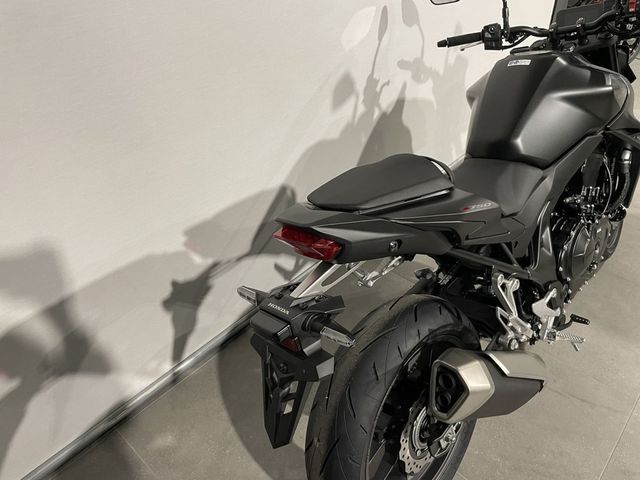 honda - cb-750-hornet