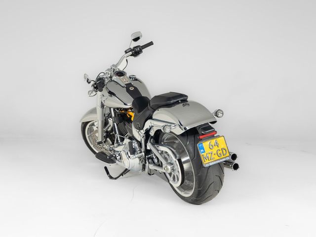 harley-davidson - fat-boy-gray-ghost