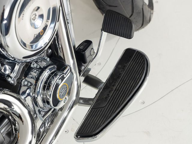 harley-davidson - fat-boy-gray-ghost
