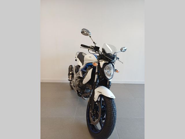suzuki - sfv-650-gladius-abs