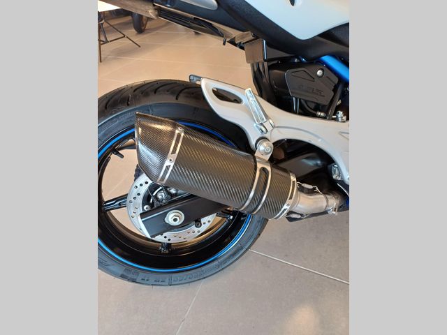 suzuki - sfv-650-gladius-abs