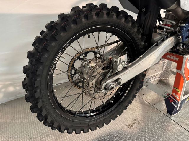husqvarna - fc-250