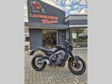 YAMAHA MT 09