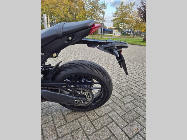 yamaha - mt-09