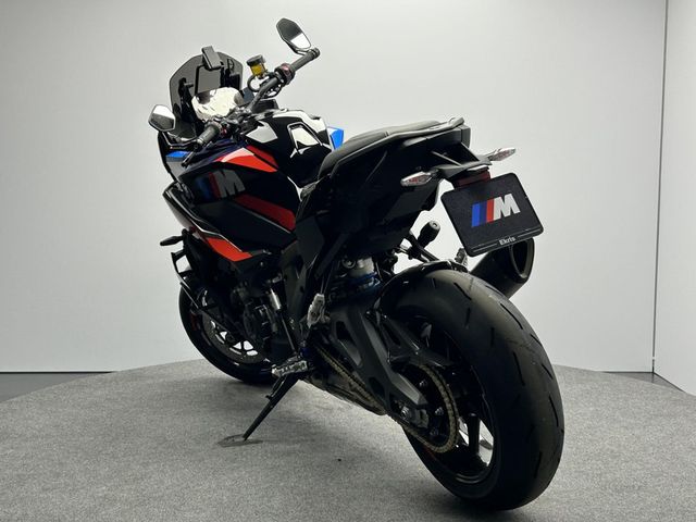 bmw - m-1000-xr