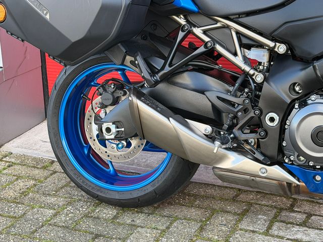 suzuki - gsx-s-1000-gt