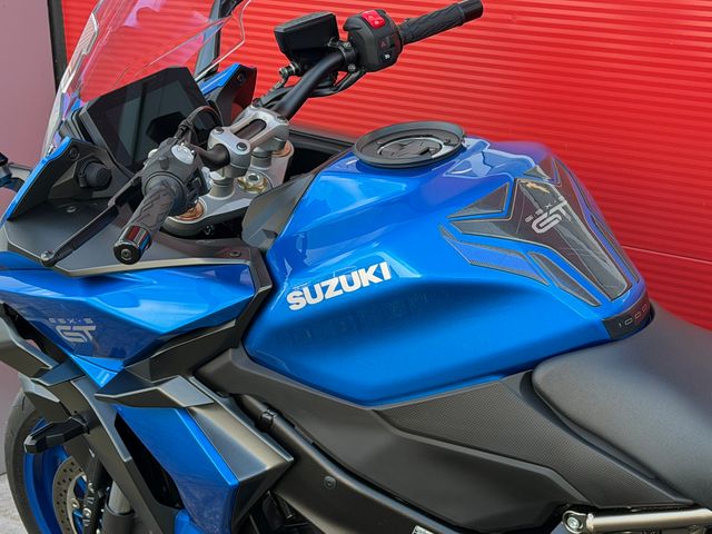 suzuki - gsx-s-1000-gt