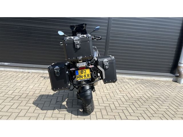 bmw - r-1250-gs-adventure