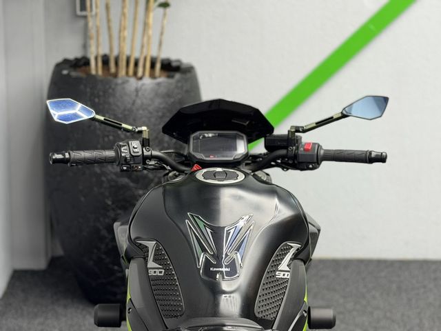 kawasaki - z900-performance