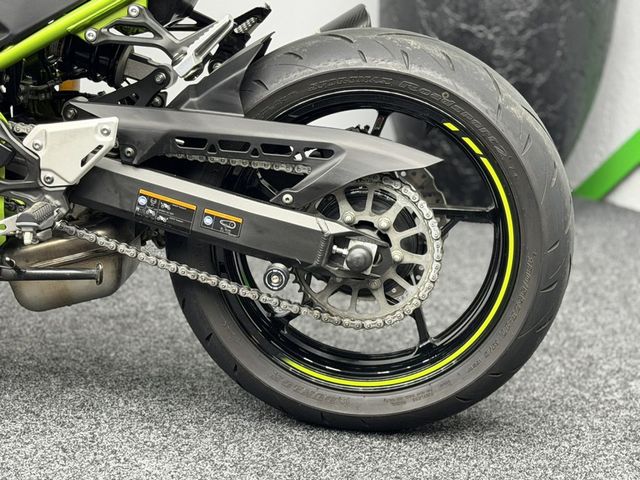kawasaki - z900-performance