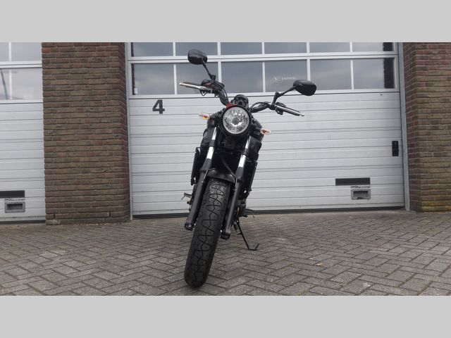 yamaha - xsr-700-abs