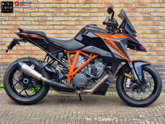ktm - 1290-super-duke-gt