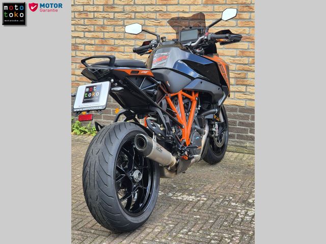ktm - 1290-super-duke-gt