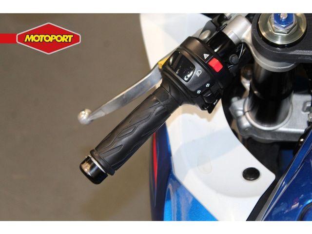 suzuki - gsx-r-750