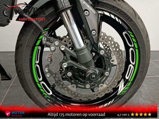 kawasaki - z900