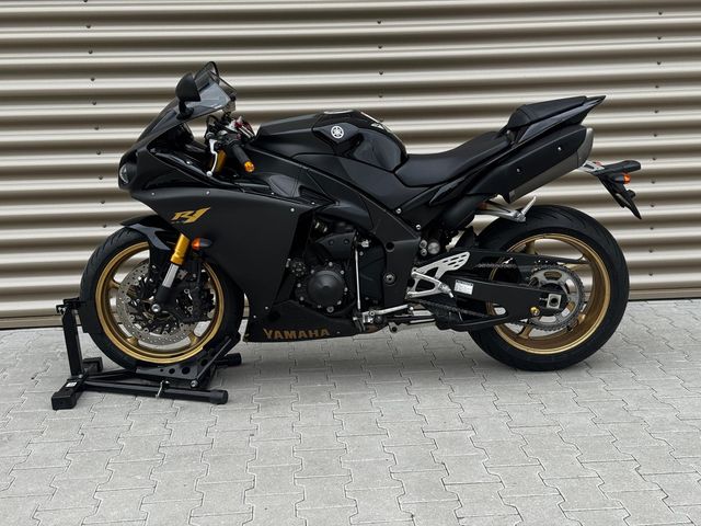 yamaha - yzf-r1