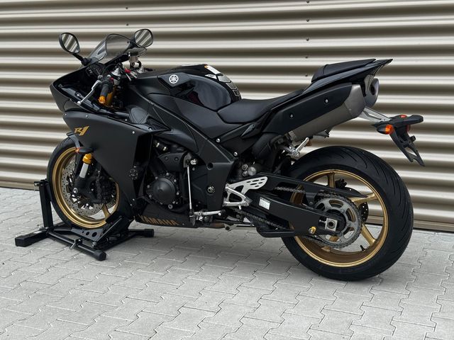 yamaha - yzf-r1