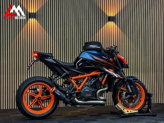 ktm - 1290-super-duke-r-evo