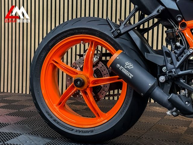ktm - 1290-super-duke-r-evo