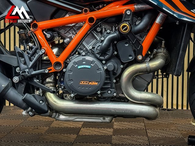 ktm - 1290-super-duke-r-evo