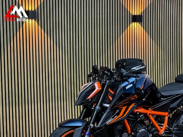 ktm - 1290-super-duke-r-evo