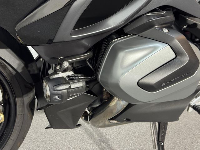 bmw - r-1250-rt