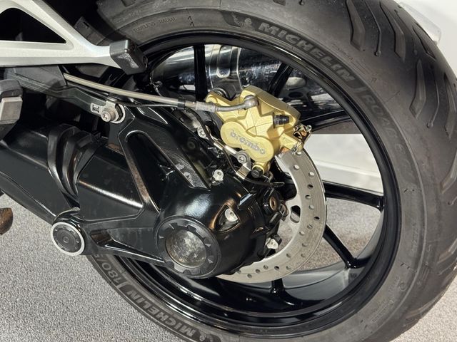 bmw - r-1250-rt